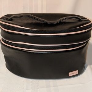 Mary Kay Large Makeup Bag